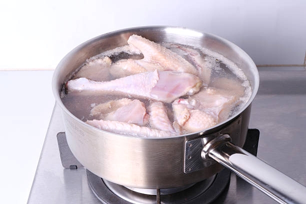 How Long to Boil Chicken (Fresh & Frozen) for Juicy, Tender Results